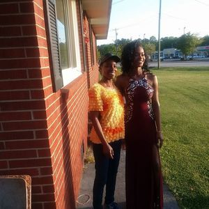 Meet your Posher, Sharika